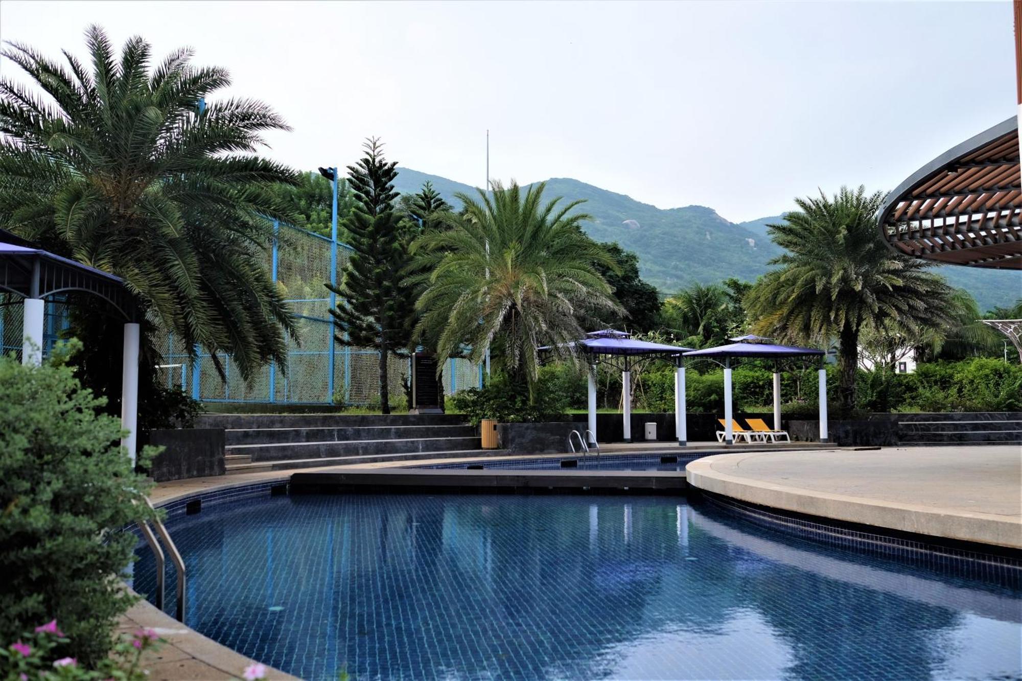 Private Villa At Oceanami Resort Phuochai Buitenkant foto