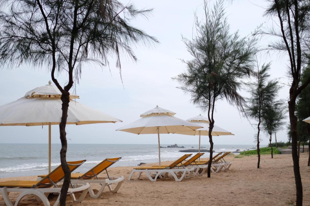 Private Villa At Oceanami Resort Phuochai Buitenkant foto
