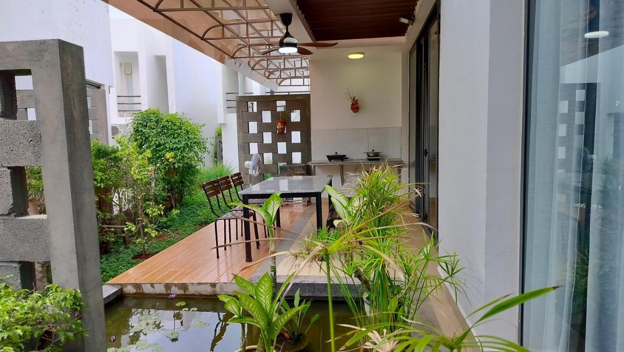 Private Villa At Oceanami Resort Phuochai Buitenkant foto